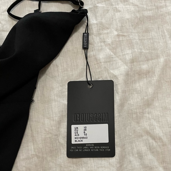 Missguided black jumpsuit with lace trim - Picture 5 of 7